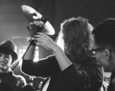 The Iddy Biddies — The World Inside