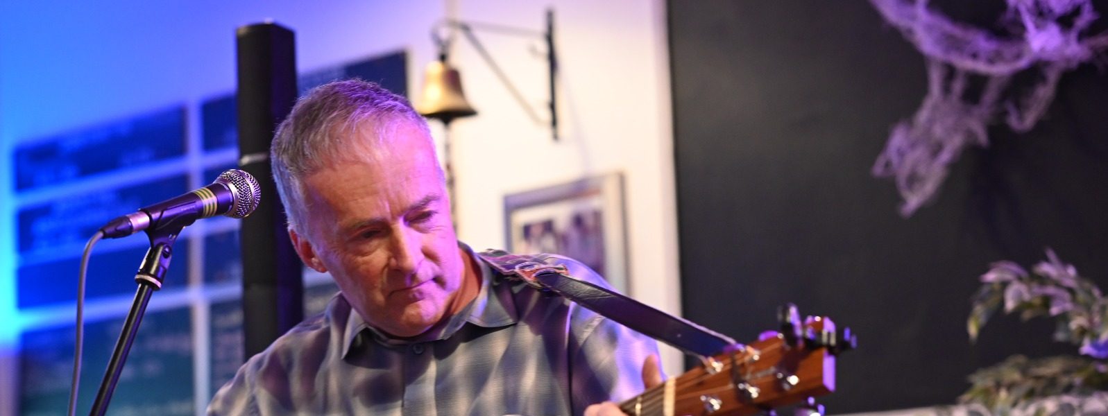 Andy Smythe — Quiet Revolution