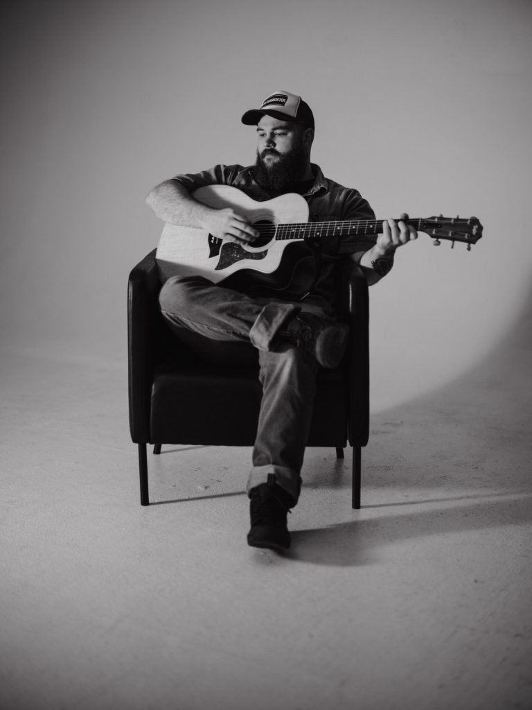 Tyler McGinnis – Geronimo Tyler McGinnis – Geronimo