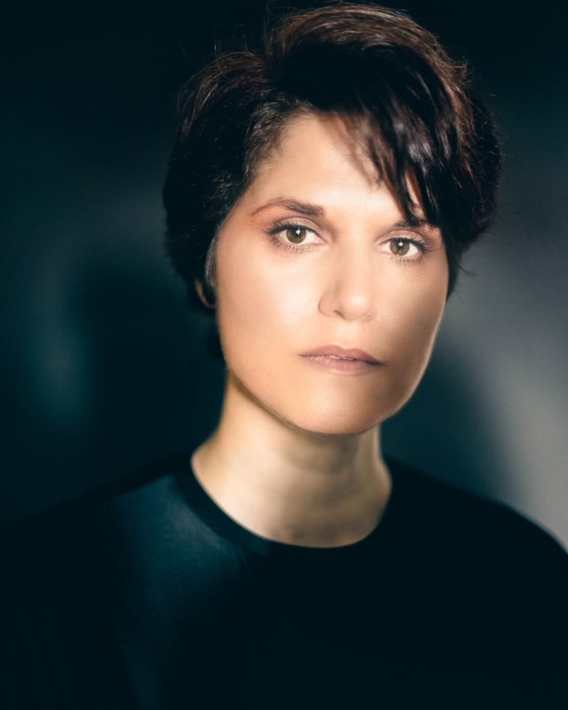 Blandine Waldmann - LISZT Consolation S.172 Nr.1 Feedback Blandine Waldmann - LISZT Consolation S.172 Nr.1