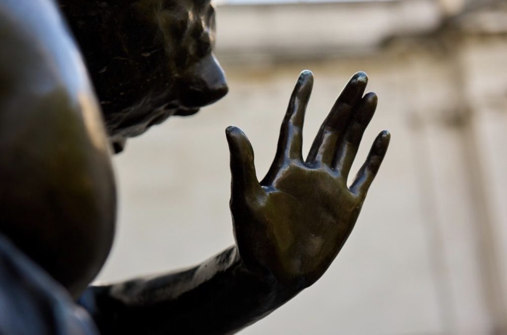 Gerry Farrow and Rue Randall – Untouchable 