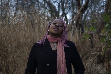 Fiona Amaka – Love That Fills My World (Acoustic Version)
