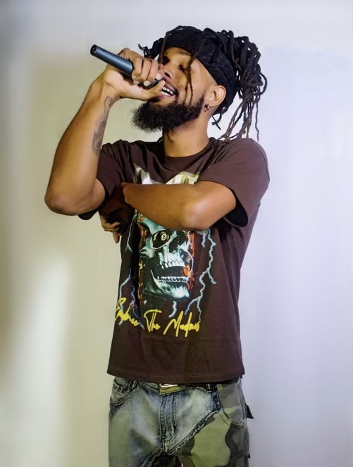 10010 For6i66en 3laxk feat. ATS Semaj – Insecure (Review)