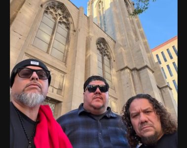 Lefty Barnes — La Corona