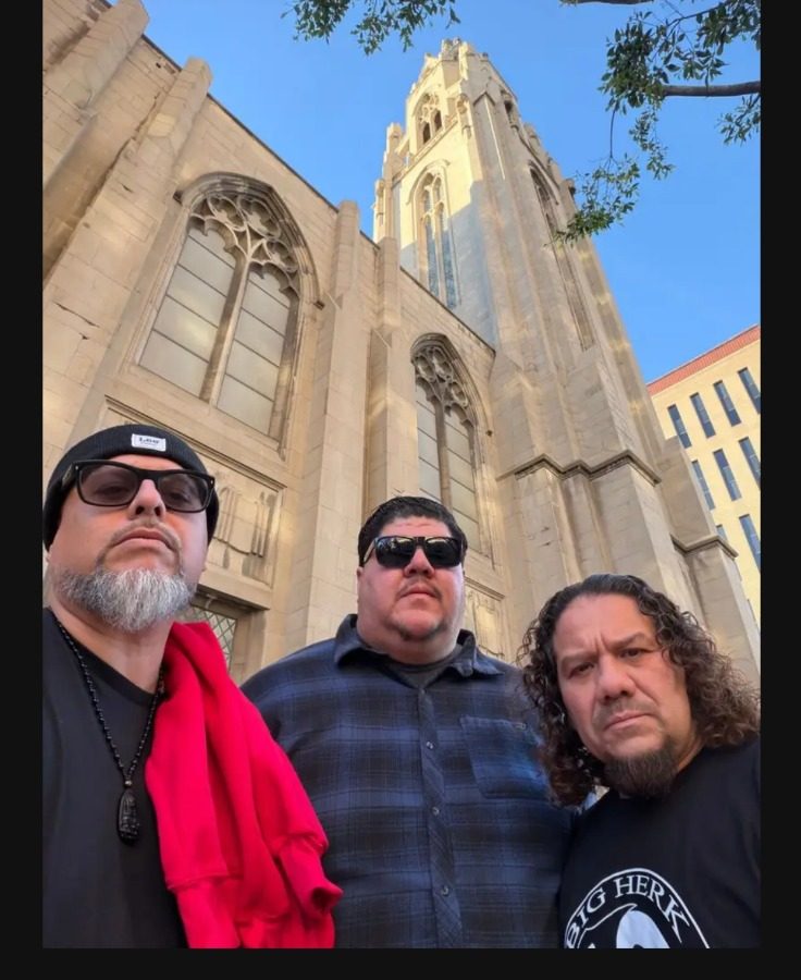 Lefty Barnes — La Corona