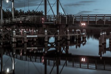 Outside Pedestrian – Drawbridge