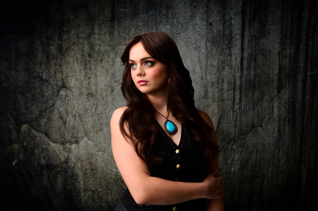 Emma Forgette – Barfly Barbie