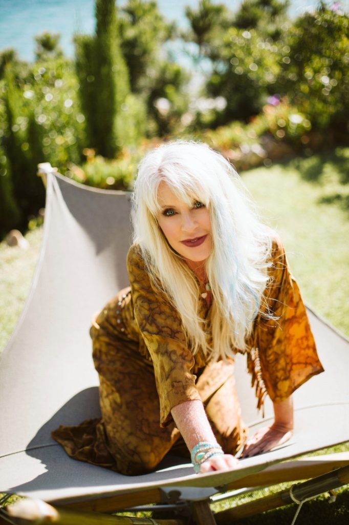 Kim Cameron – Forever We Shine