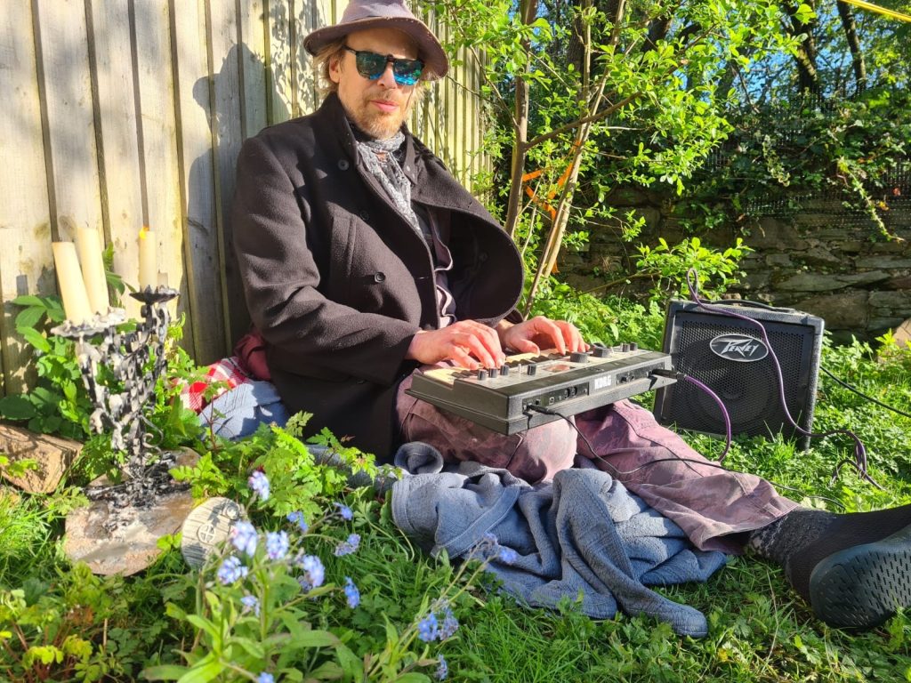 Lucian Lacewing – Land Of Enchantment