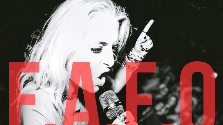 Lauren Ash – F.A.F.O