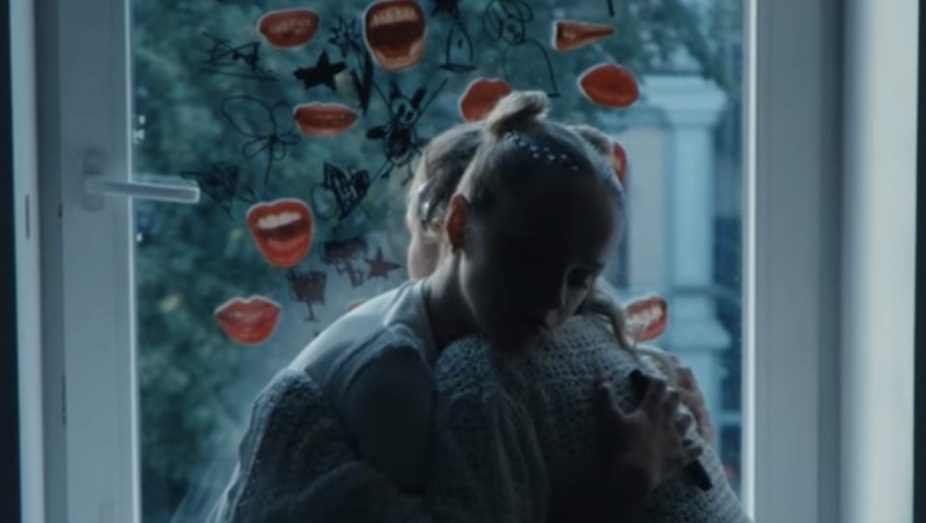 Kelsie Kimberlin – Clumsy Girl