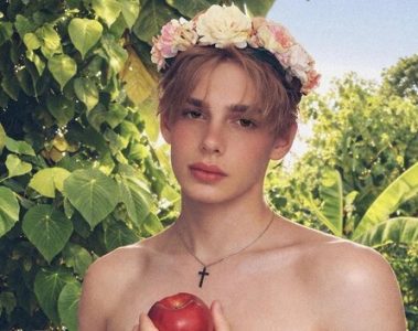 Noah Zayden — APPLE