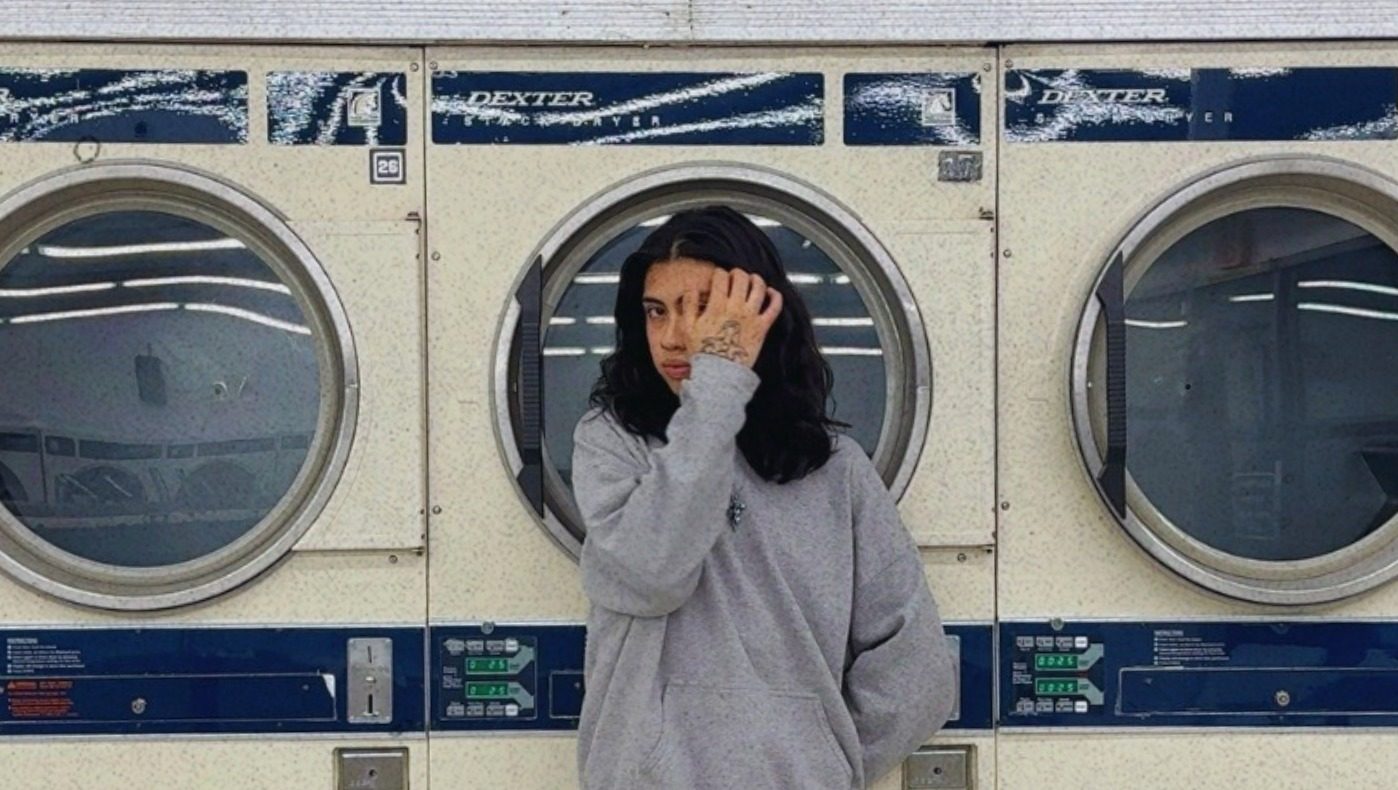 Blue Pablo — Laundromats in the Night Time