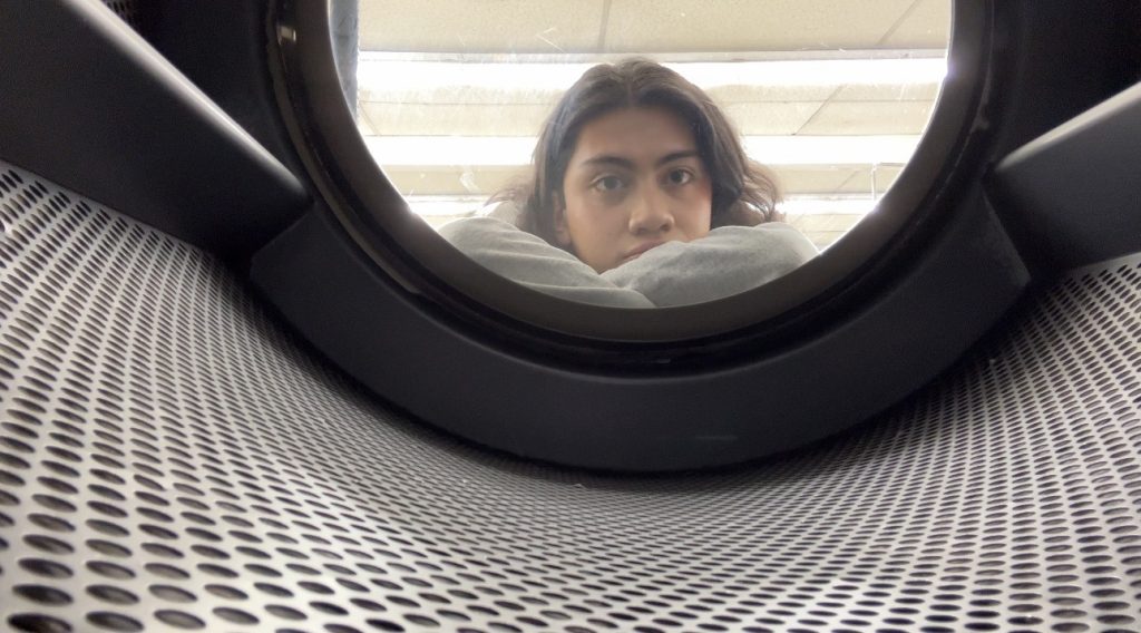 Blue Pablo — Laundromats in the Night Time (Review)