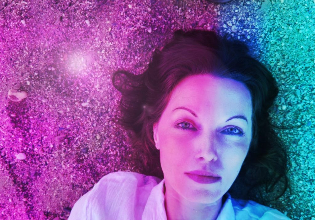 Lana Crow – In Spirit