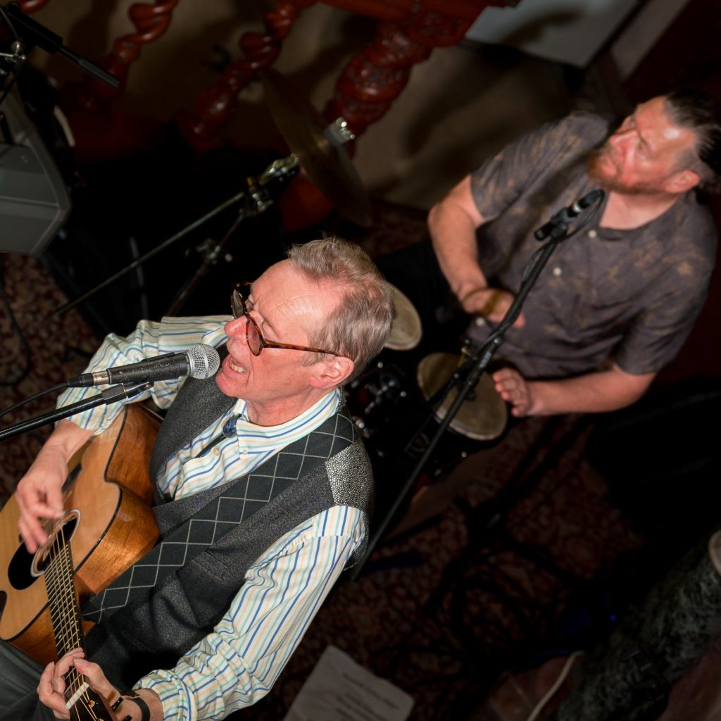 Les Gillon & The Agents Of Karma – After Party Sunrise