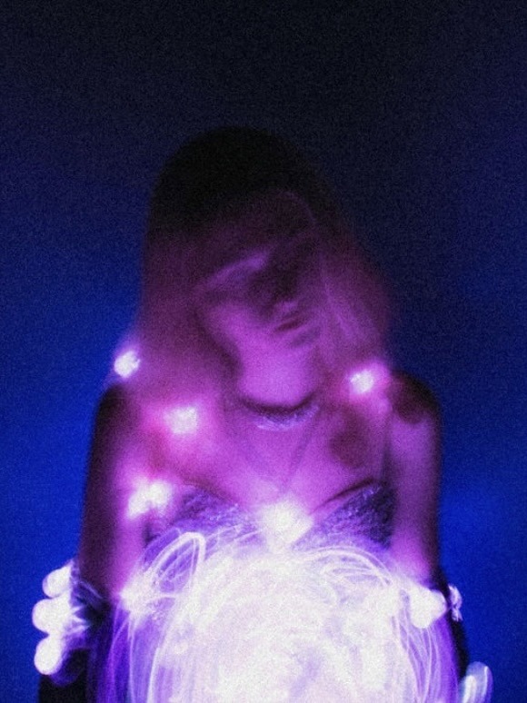 Ava Valianti – Birthday Cake