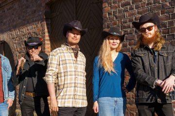 Grainville Train — New Hand To Hold