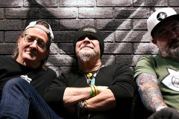 Sig and The Fire Pilots — Little Black Dress