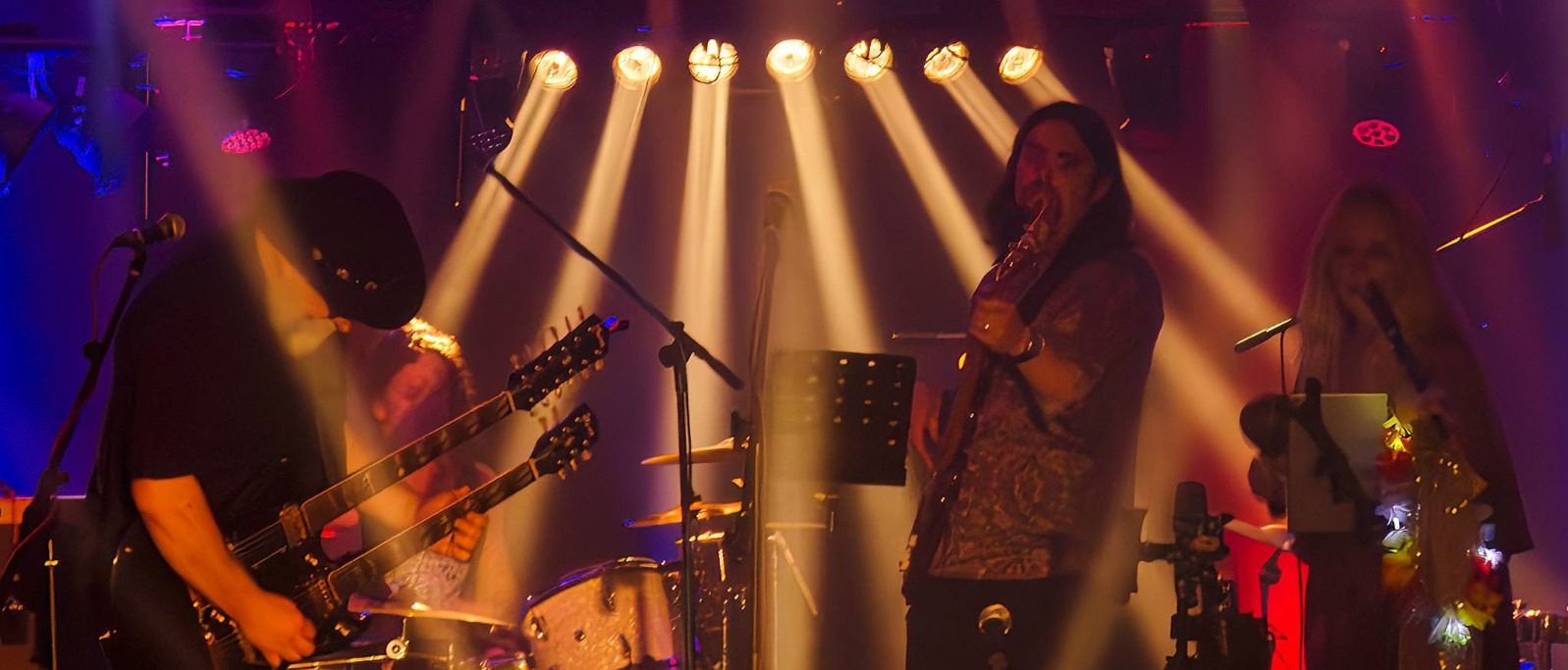 Ken Woods And The Electric Reckoning — Eyes Shut