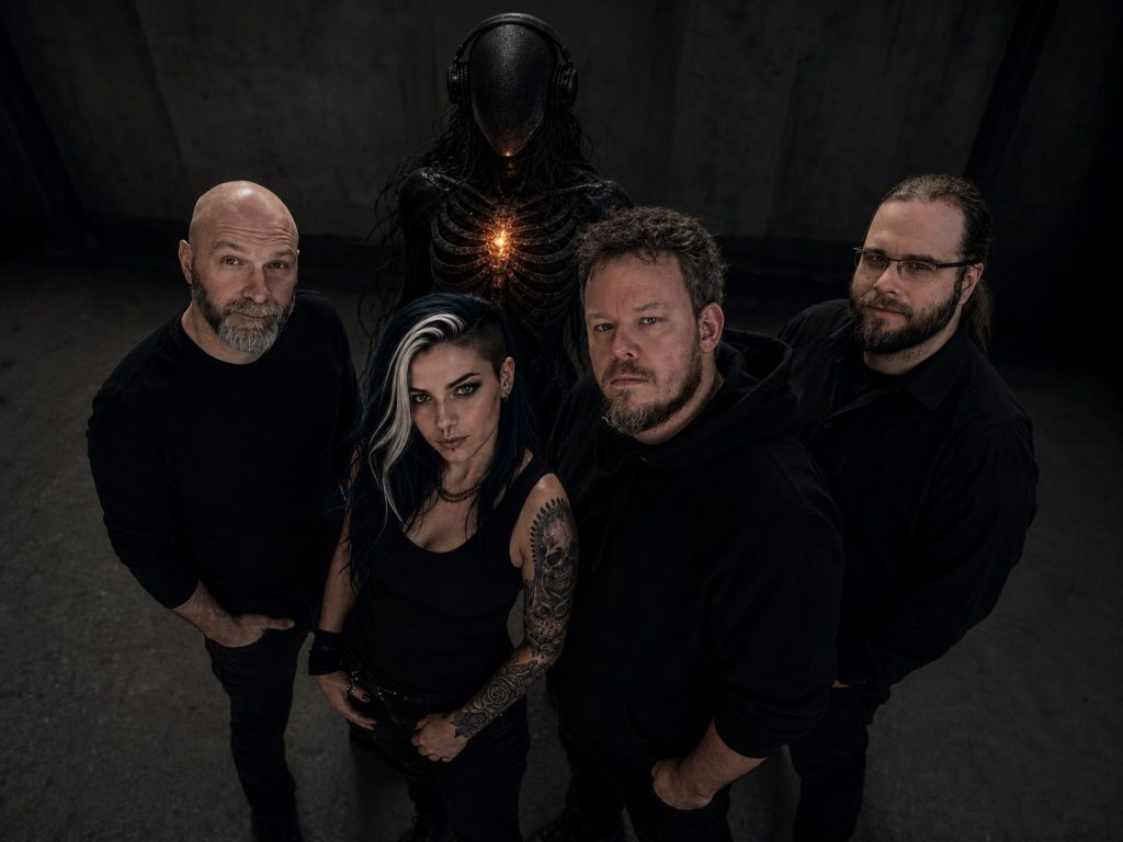 Blood and Bones — Crown of Leeches / Pump and Dump (Review)