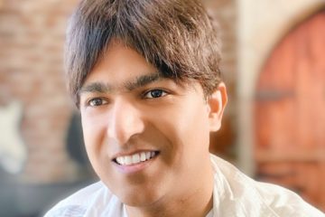 Praveen Koval – Handprint