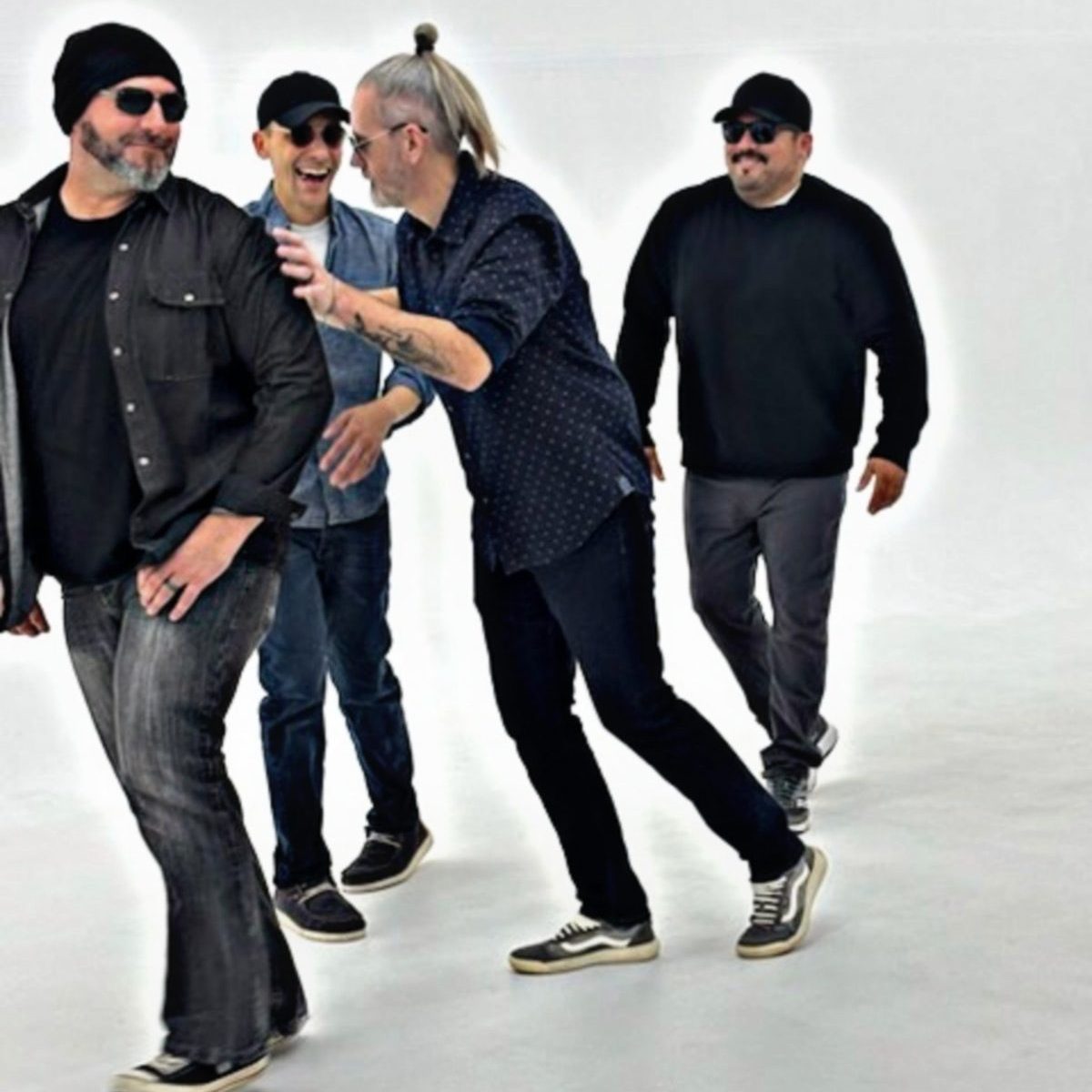 Easy Thieves — When You’re Younger (Interview) Easy Thieves – When You’re Younger