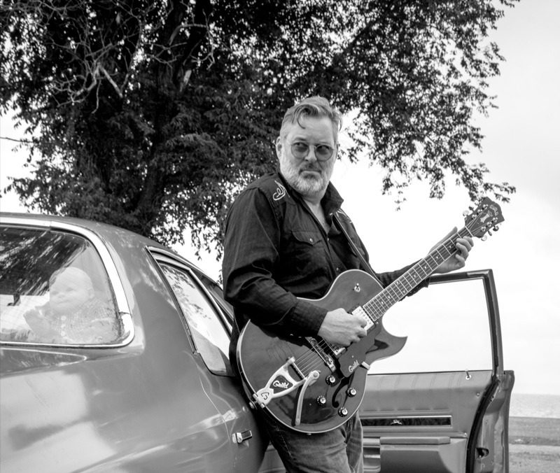 Joe Rian — Think Yer In Luv (Review)