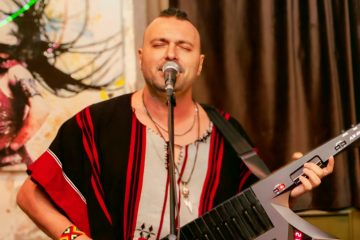 Mikey La Luna — Human - Cover Remix (Review)