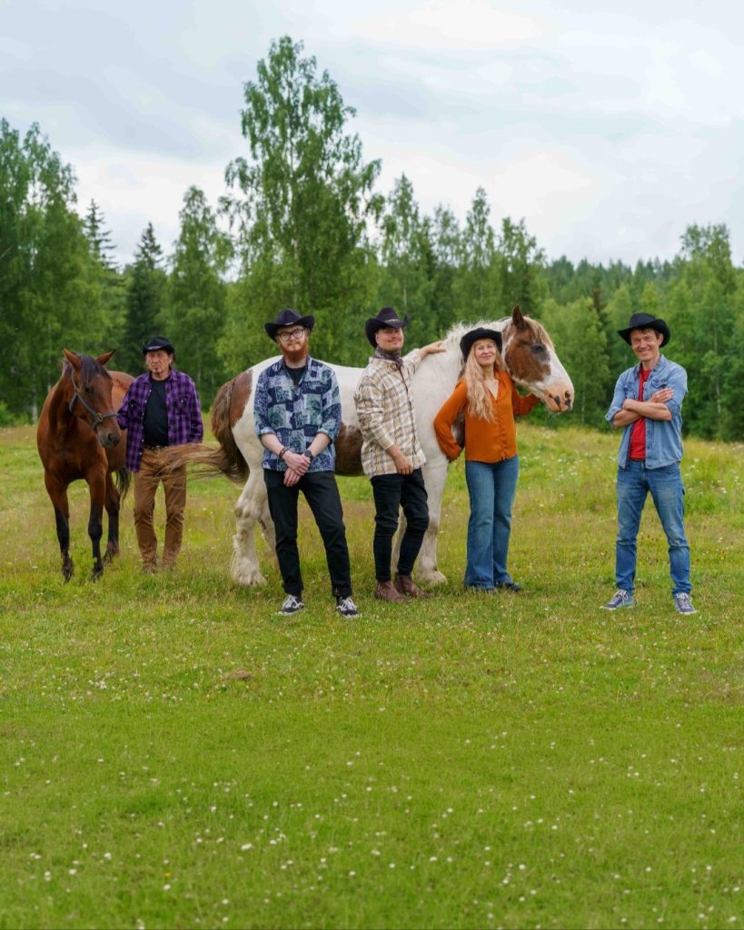 Grainville Train — Cowboy Cadillac (Review)