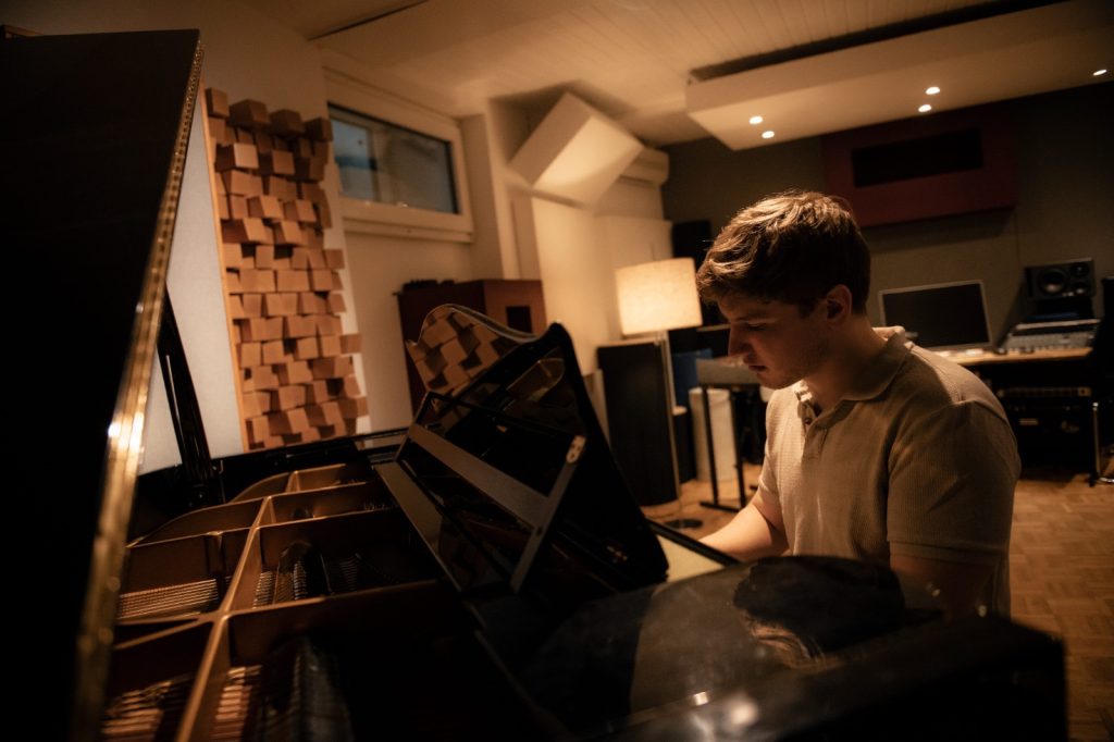 Oskar Brandt – Now or Never (Review)