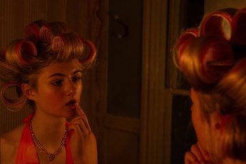 Ava Valianti – celebrity