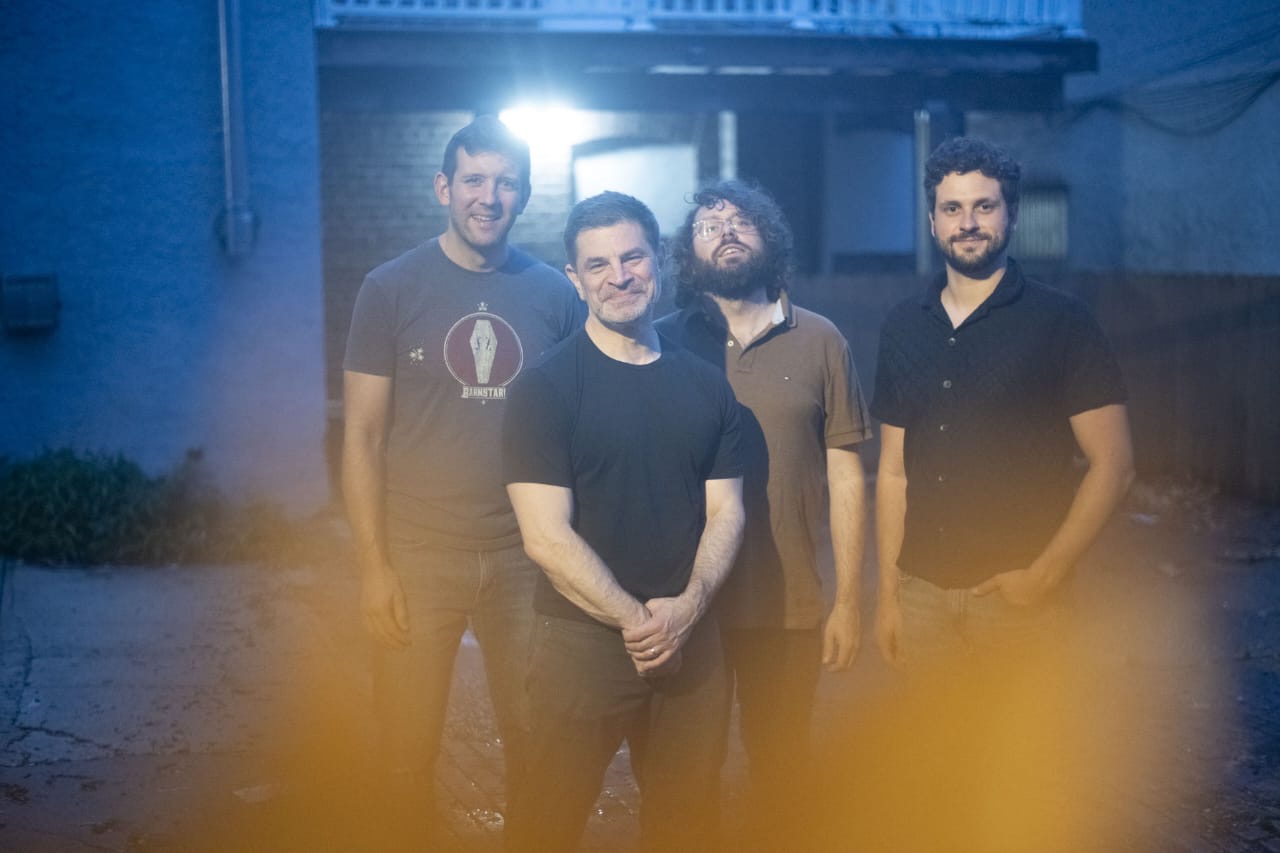 Faint Halos – Honeybee