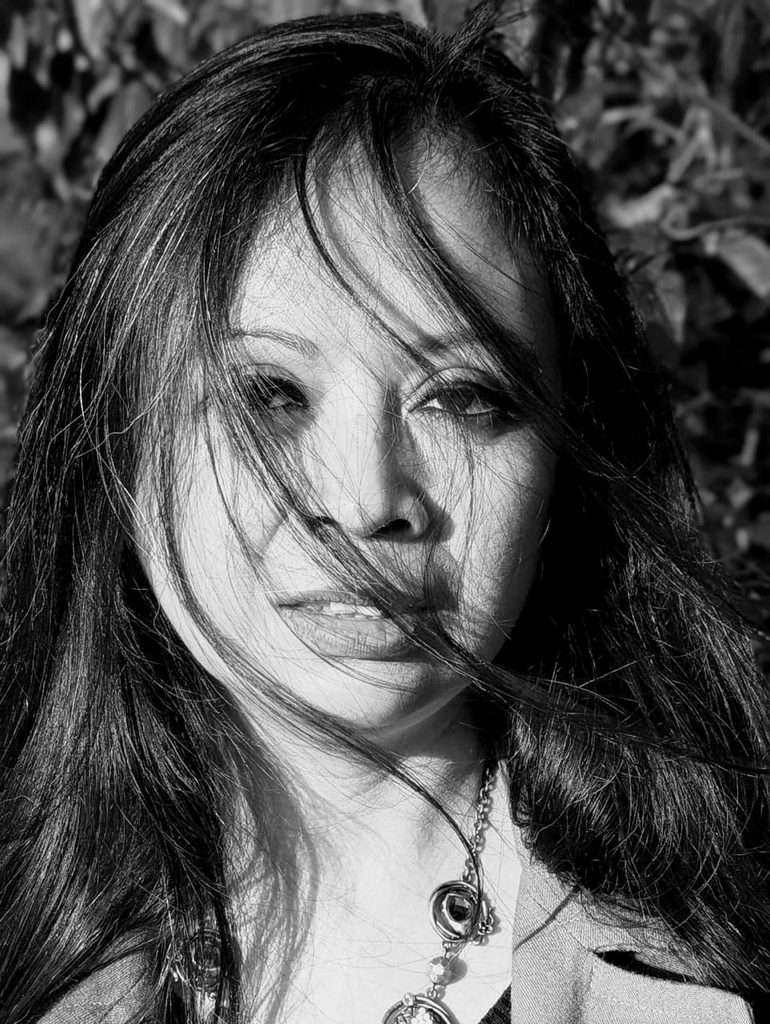 Apple Eyes — Be (Review)