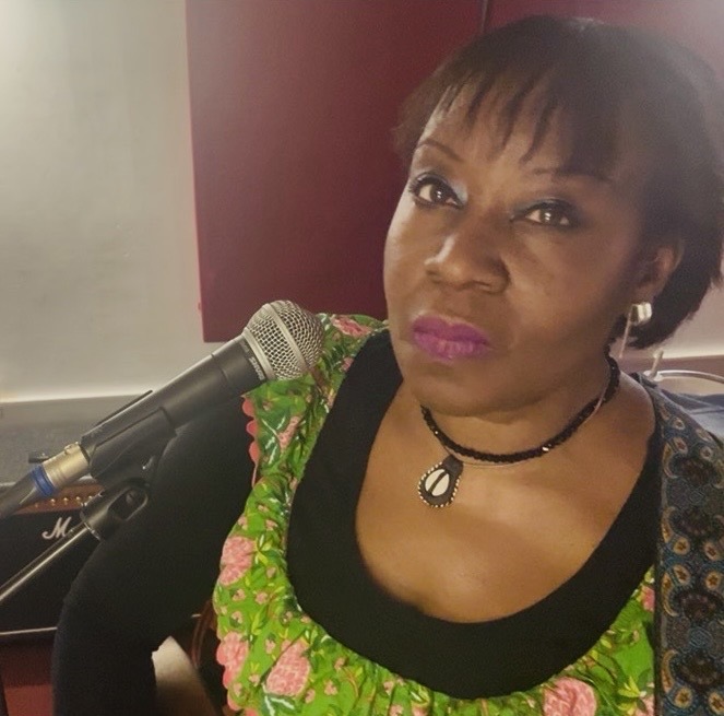 Fiona Amaka – Sometimes Forever Fiona Amaka – Sometimes Forever